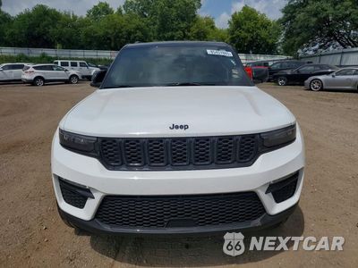 Piąte zdjęcie samochodu w środku: 2025 JEEP GRAND CHEROKEE LIMITED VIN:1C4RJHBG8S8791573 - miniatura