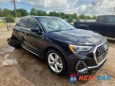 Czwarte zdjęcie samochodu z boku: 2022 AUDI Q3 PREMIUM S LINE 45 VIN:WA1DECF3XN1139067 - miniatura