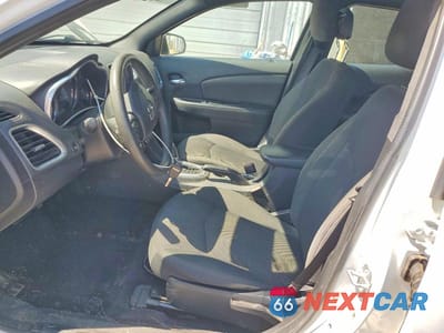 Zdjęcie 7 z 12 samochodu: 2014 DODGE AVENGER SE VIN:1C3CDZAB3EN223654 - miniatura