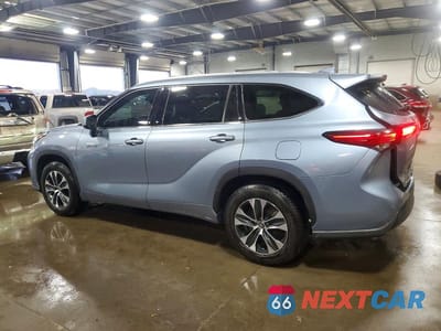 Drugie zdjęcie samochodu z przodu: 2020 TOYOTA HIGHLANDER HYBRID XLE VIN:5TDGARAH8LS003461 - miniatura