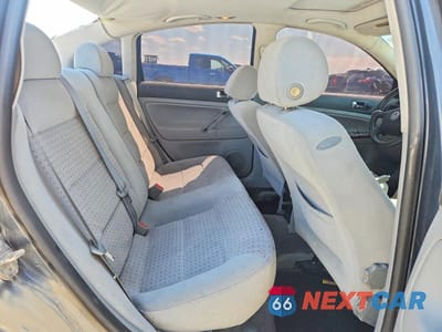 Zdjęcie 10 z 12 samochodu: 2001 VOLKSWAGEN PASSAT GLS VIN:WVWAH63B51P026373 - miniatura