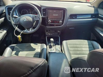 Zdjęcie 8 z 13 samochodu: 2020 MITSUBISHI OUTLANDER SE VIN:JA4AZ3A33LZ005322 - miniatura