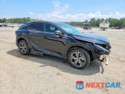 Czwarte zdjęcie samochodu z boku: 2023 LEXUS RX 350 PREMIUM VIN:2T2BAMCA9PC013178 - miniatura