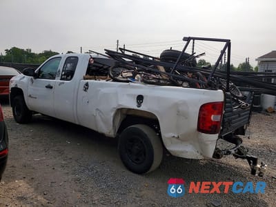 Drugie zdjęcie samochodu z przodu: 2007 CHEVROLET SILVERADO C2500 HEAVY DUTY VIN:1GCHC29K67E572262 - miniatura