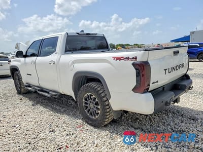 Drugie zdjęcie samochodu z przodu: 2022 TOYOTA TUNDRA CREWMAX SR5 VIN:5TFLA5EC9NX002404 - miniatura