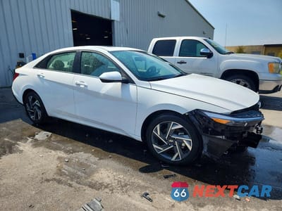 Czwarte zdjęcie samochodu z boku: 2025 HYUNDAI ELANTRA SEL VIN:KMHLS4DG4SU927869 - miniatura