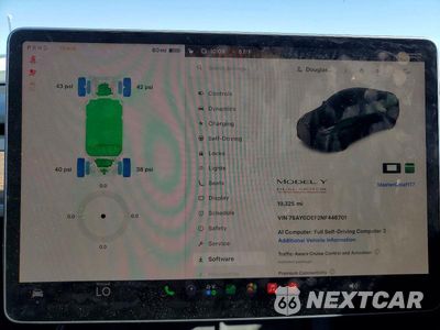 Zdjęcie 9 z 13 samochodu: 2022 TESLA MODEL Y VIN:7SAYGDEF2NF446701 - miniatura