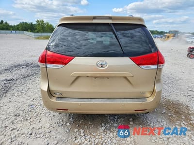 Zdjęcie 6 z 13 samochodu: 2013 TOYOTA SIENNA XLE 8-PASSENGER VIN:5TDYK3DC0DS353053 - miniatura