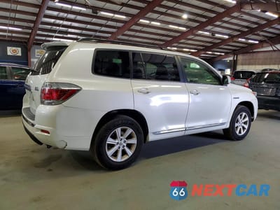 Trzecie zdjęcie samochodu z tyłu: 2012 TOYOTA HIGHLANDER HYBRID VIN:JTEBC3EH3C2009781 - miniatura