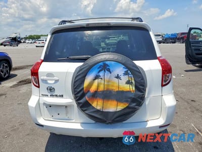Zdjęcie 6 z 13 samochodu: 2006 TOYOTA RAV4 BASE VIN:JTMZD33V365028942 - miniatura