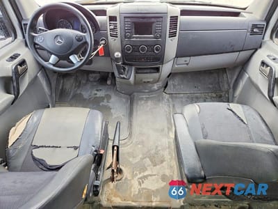 Zdjęcie 8 z 14 samochodu: 2016 MERCEDES-BENZ SPRINTER 2500 VIN:8BRPE8DD6GE122031 - miniatura