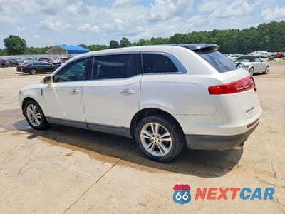 Drugie zdjęcie samochodu z przodu: 2014 LINCOLN MKT VIN:2LMHJ5AT7EBL55467 - miniatura