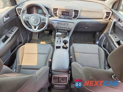 Zdjęcie 8 z 13 samochodu: 2017 KIA SPORTAGE LX VIN:KNDPMCACXH7184489 - miniatura
