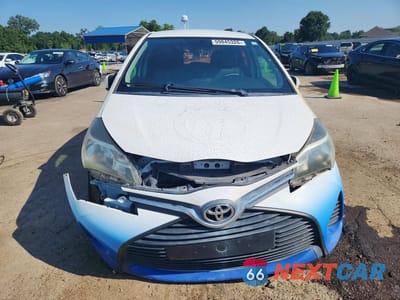 Piąte zdjęcie samochodu w środku: 2015 TOYOTA YARIS 5-DOOR L VIN:VNKKTUD33FA023827 - miniatura