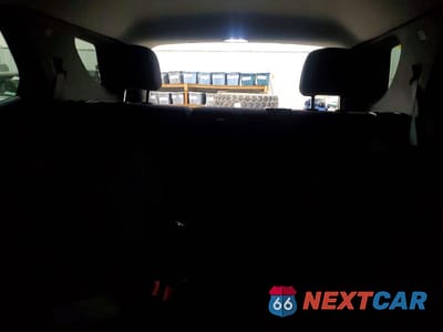Zdjęcie 10 z 13 samochodu: 2021 CHEVROLET EQUINOX LT VIN:3GNAXUEV3ML338701 - miniatura