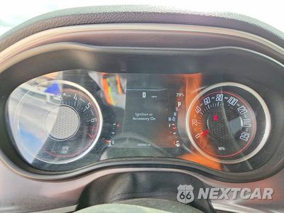 Zdjęcie 9 z 12 samochodu: 2019 DODGE CHALLENGER SXT VIN:2C3CDZAG2KH729265 - miniatura