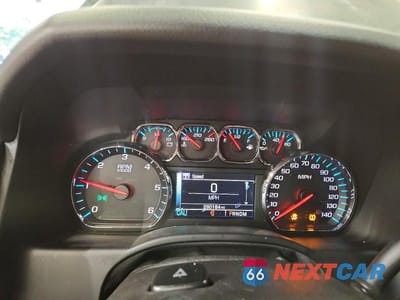 Zdjęcie 9 z 13 samochodu: 2015 CHEVROLET SUBURBAN K1500 LT VIN:1GNSKJKC8FR547643 - miniatura