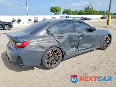Trzecie zdjęcie samochodu z tyłu: 2026 BMW 3ER 330I VIN:WBA13LA07TFW47649 - miniatura