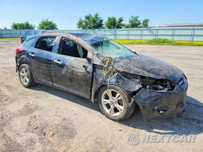 Czwarte zdjęcie samochodu z boku: 2014 FORD FOCUS SE VIN:1FADP3K26EL237343 - miniatura