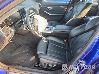 Zdjęcie 7 z 12 samochodu: 2019 BMW 330XI VIN:WBA5R7C53KAJ78975 - miniatura