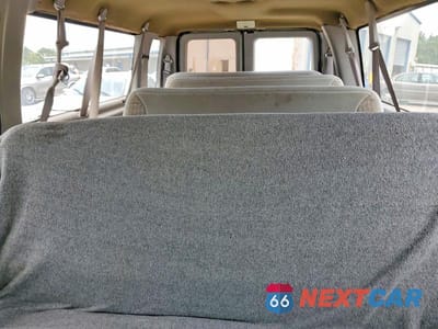 Zdjęcie 10 z 13 samochodu: 1998 FORD E350 VIN:1FBSS31L9WHA44882 - miniatura