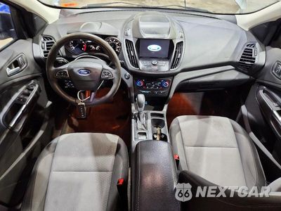 Zdjęcie 8 z 13 samochodu: 2019 FORD ESCAPE SE VIN:1FMCU9GD5KUB09480 - miniatura
