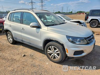 Czwarte zdjęcie samochodu z boku: 2015 VOLKSWAGEN TIGUAN S VIN:WVGBV7AX1FW578723 - miniatura