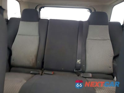 Zdjęcie 10 z 13 samochodu: 2010 JEEP GRAND CHEROKEE LAREDO VIN:1J4PR4GKXAC130753 - miniatura