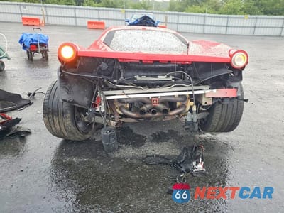 Zdjęcie 6 z 12 samochodu: 2012 FERRARI 458 ITALIA VIN:ZFF67NFAXC0184744 - miniatura