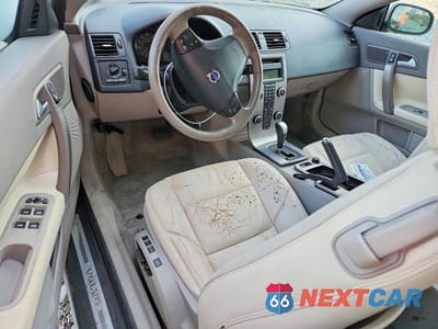 Zdjęcie 8 z 12 samochodu: 2010 VOLVO C70 T5 VIN:YV1672MC7AJ092087 - miniatura