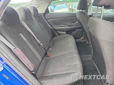 Zdjęcie 10 z 12 samochodu: 2023 HYUNDAI ELANTRA SEL VIN:5NPLM4AG3PH118884 - miniatura