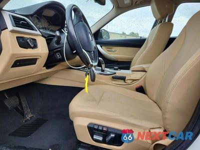 Zdjęcie 7 z 12 samochodu: 2018 BMW 320 XI VIN:WBA8A3C53JA487132 - miniatura