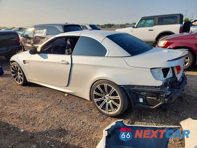 Drugie zdjęcie samochodu z przodu: 2011 BMW M3 VIN:WBSDX9C56BE584556 - miniatura