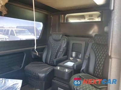 Zdjęcie 11 z 13 samochodu: 2016 MERCEDES-BENZ SPRINTER 2500 VIN:WD3PE7CDXGP192241 - miniatura