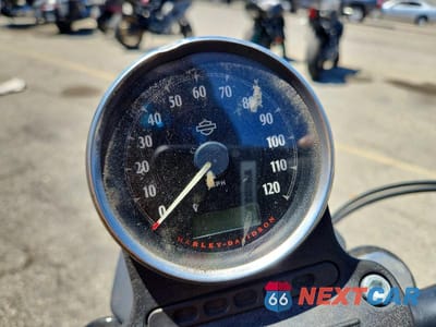 Zdjęcie 7 z 8 samochodu: 2016 HARLEY-DAVIDSON XL883 IRON 883 VIN:1HD4LE238GC423445 - miniatura