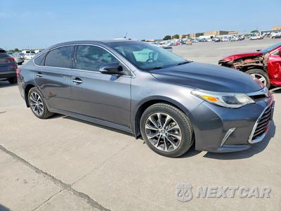 Czwarte zdjęcie samochodu z boku: 2017 TOYOTA AVALON HYBRID XLE PREMIUM VIN:4T1BD1EB8HU058306 - miniatura