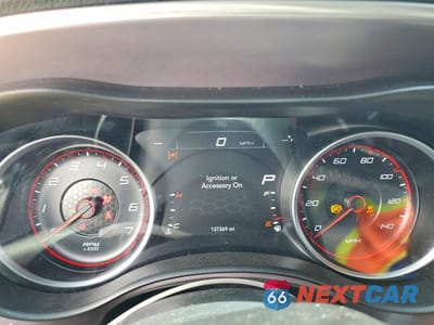 Zdjęcie 9 z 13 samochodu: 2019 DODGE CHARGER SXT VIN:2C3CDXBG0KH664306 - miniatura