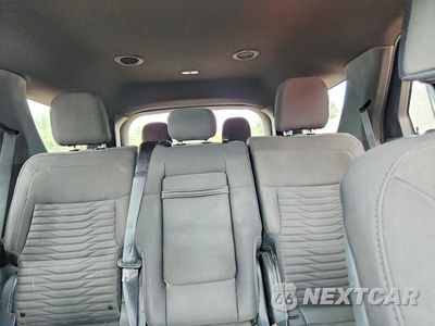 Zdjęcie 10 z 13 samochodu: 2020 FORD EXPLORER XLT VIN:1FMSK8DH5LGB24628 - miniatura