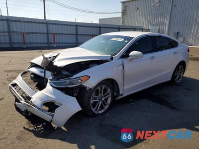 2019 FORD FUSION SEL 3FA6P0CD8KR127995 - główne zdjęcie licytacji z USA - miniatura