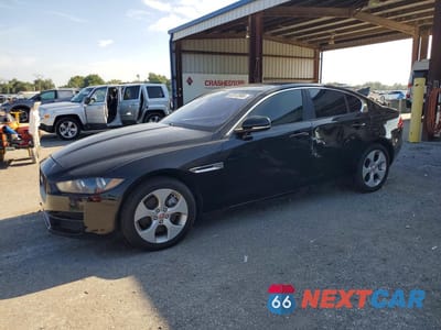 2017 JAGUAR XE SAJAR4BG7HA960208 - główne zdjęcie licytacji z USA - miniatura