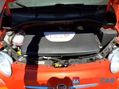 Zdjęcie 11 z 12 samochodu: 2015 FIAT 500 ELECTRIC VIN:3C3CFFGEXFT652916 - miniatura