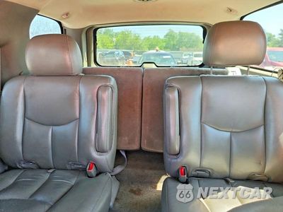 Zdjęcie 10 z 13 samochodu: 2005 CHEVROLET TAHOE K1500 VIN:1GNEK13T25R191071 - miniatura