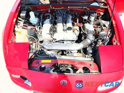 Zdjęcie 11 z 12 samochodu: 1995 MAZDA MX-5 MIATA VIN:JM1NA3536S0605084 - miniatura