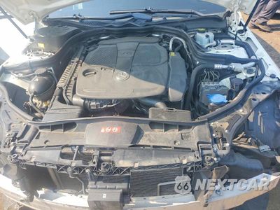 Zdjęcie 11 z 12 samochodu: 2014 MERCEDES-BENZ E-CLASS 350 VIN:WDDHF5KB8EA870020 - miniatura