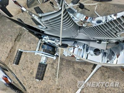 Zdjęcie 8 z 9 samochodu: 2011 HONDA VT1300 CX VIN:JH2SC6149BK001148 - miniatura