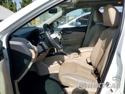 Zdjęcie 7 z 13 samochodu: 2016 NISSAN ROGUE SL VIN:5N1AT2MV9GC880763 - miniatura