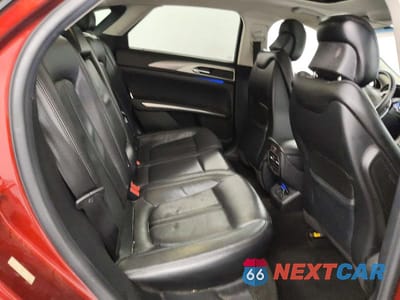 Zdjęcie 10 z 12 samochodu: 2016 LINCOLN MKZ HYBRID VIN:3LN6L2LU7GR634438 - miniatura