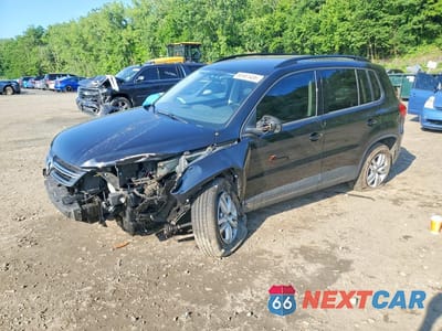 2017 VOLKSWAGEN TIGUAN S WVGBV7AX2HK029199 - główne zdjęcie licytacji z USA - miniatura