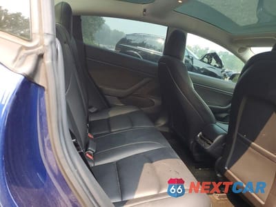 Zdjęcie 10 z 12 samochodu: 2019 TESLA MODEL 3 VIN:5YJ3E1EA9KF208291 - miniatura