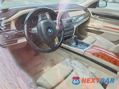 Zdjęcie 8 z 12 samochodu: 2012 BMW 750 LI VIN:WBAKB8C52CC963782 - miniatura
